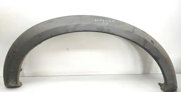 Land Rover Discovery 3 - LR3 Front arch trim DFJ00002