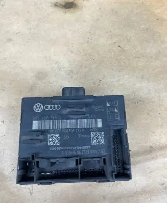 Audi A4 S4 B8 8K Door control unit/module 8K0959793A 8K0959793C