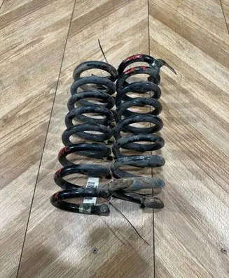 Chrysler 300 - 300C Rear coil spring 04895314AB