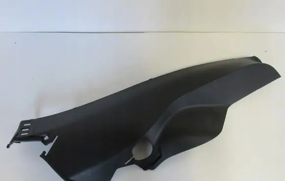 Toyota Prius (XW50) Seat trim 