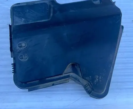 BMW X5 E70 Fuse box cover 7555102 10055913