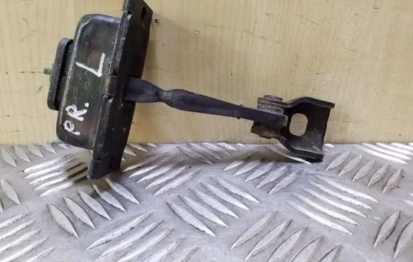 Mercedes-Benz A W168 Front door check strap stopper