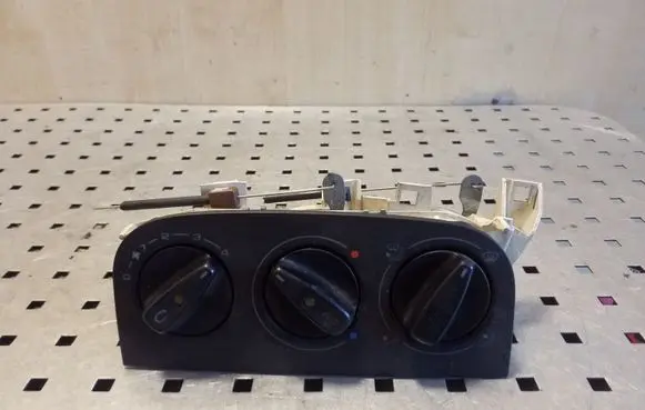 Ford Galaxy Climate control unit 95NW18D451A