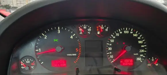 Audi A6 S6 C5 4B Speedometer (instrument cluster) 4B0920900J
