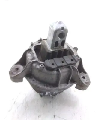 BMW 5 F10 F11 Engine mount bracket 678026401 13981112