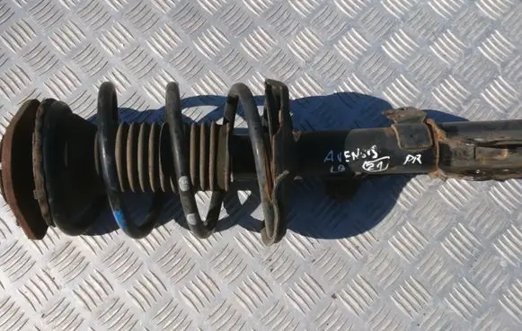 Toyota Avensis T250 Front shock absorber with coil spring 4813105820 4851009N80