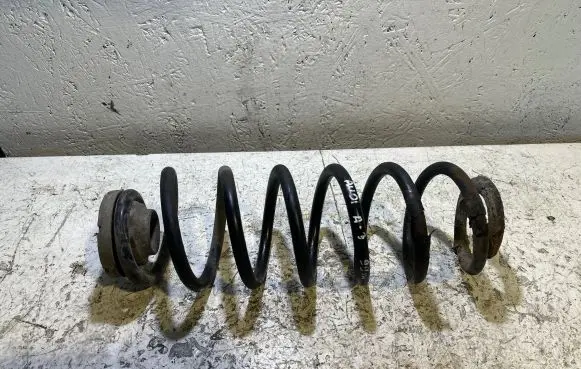 Audi A3 S3 8L Rear coil spring