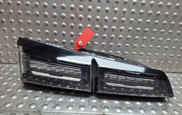 Peugeot 308 Rear/tail lights S26312006 9835300680