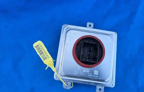 BMW X5 G05 Xenon control unit/module 5A0AFCC 9671191 000081D2