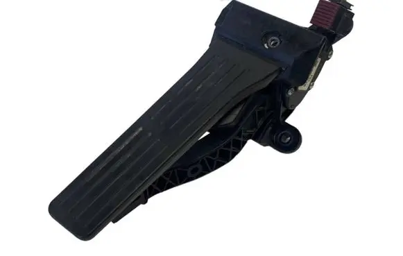 Hyundai i30 Accelerator throttle pedal 327003XXXX