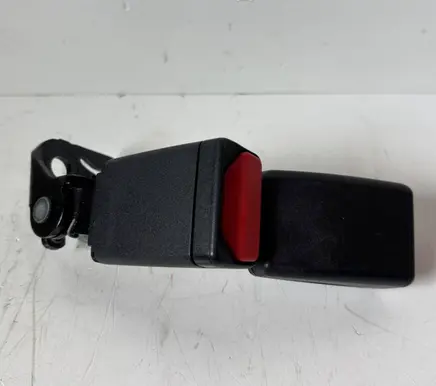 Peugeot 2008 I Middle seatbelt buckle (rear) 6227006A
