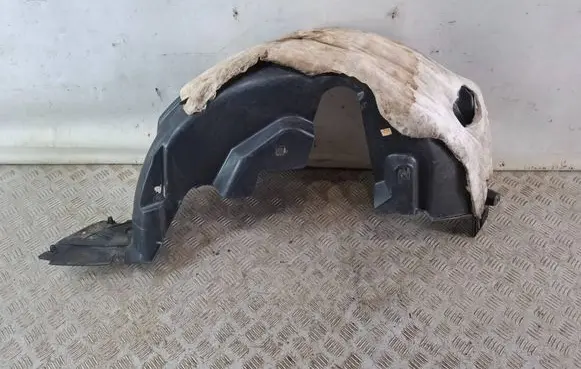 Peugeot 208 II Rear arch fender liner splash guards 9827215480 9823308580