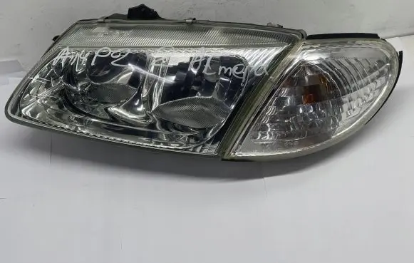 Nissan Almera N16 Headlight/headlamp 89004856