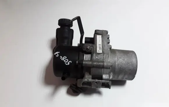 Peugeot 508 Power steering pump V290069240
