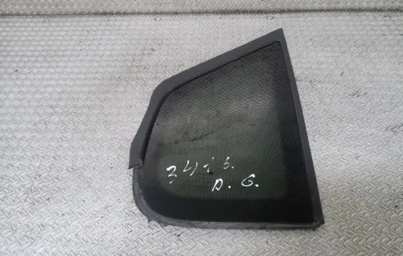 KIA Venga Rear side window