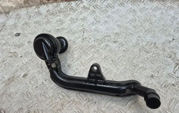 Volvo XC90 Oil sump strainer pipe 30650552
