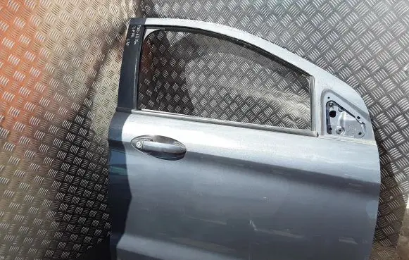 Ford Ka Front door