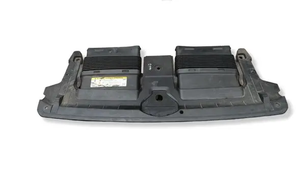Audi Q7 4M Air intake duct part 4M0129510D