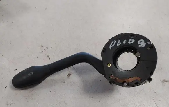 Volkswagen Polo III 6N 6N2 6NF Indicator stalk 6N0953513