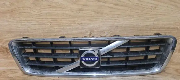 Volvo S60 Front grill 30698617 30698616