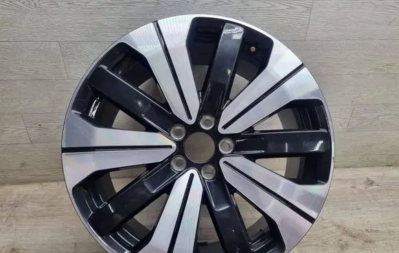 Volvo XC40 R19 alloy rim 32143628