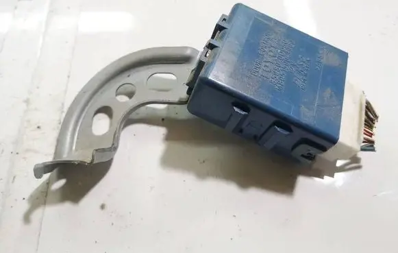 Toyota Yaris Other control units/modules 859800d050