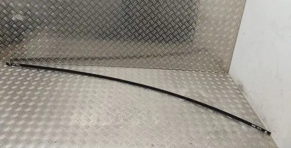 Roof trim bar molding cover