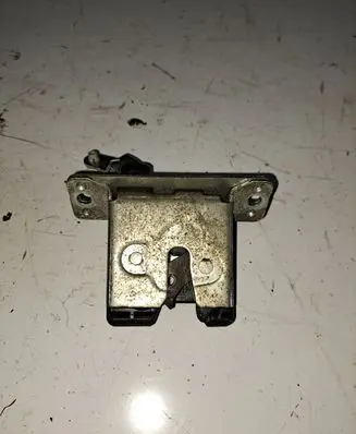 Opel Corsa C Loading door lock 