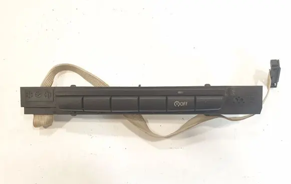Traction control (ASR) switch