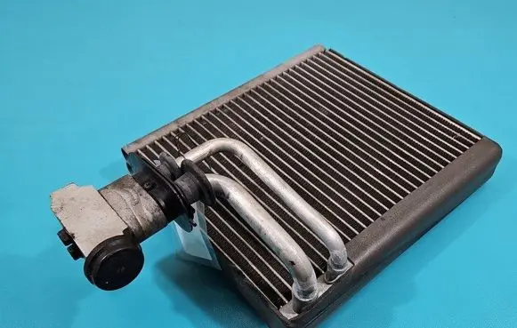 Interior heater climate box assembly