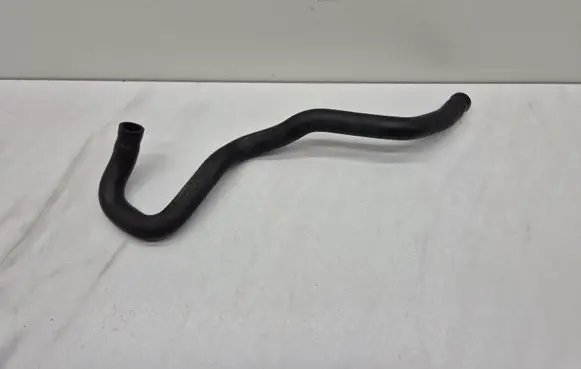 Mercedes-Benz Sprinter W906 Engine coolant pipe/hose A9068324323