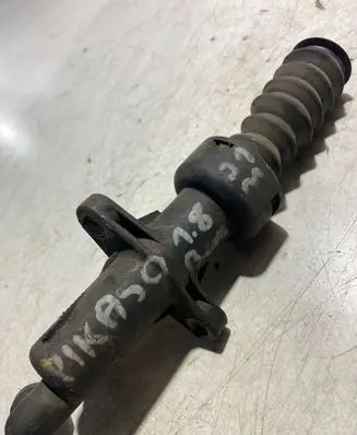 Citroen Xsara Picasso Clutch slave cylinder 