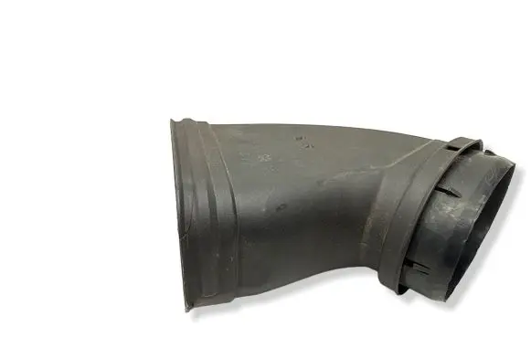 Mercedes-Benz CLS C219 Air intake hose/pipe A2730900882