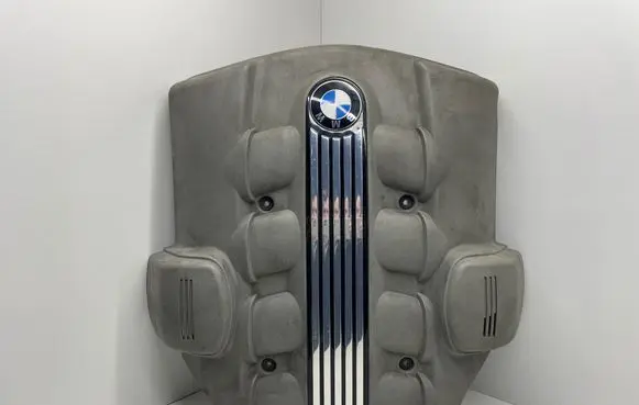 BMW 7 E65 E66 Engine cover (trim) 7511559