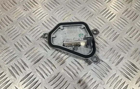 BMW X1 F48 F49 LED ballast control module 90068144