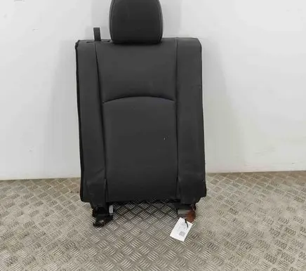 Toyota RAV 4 (XA50) Rear seat 