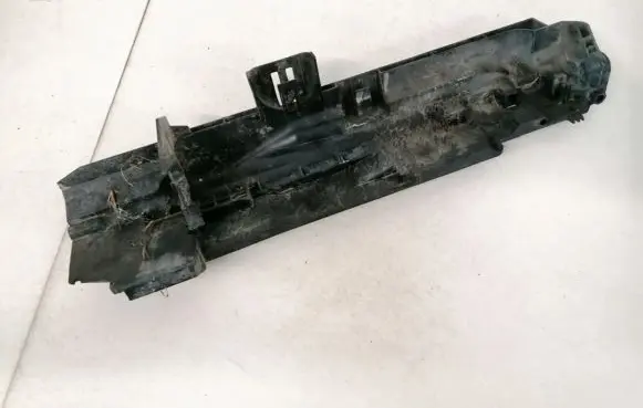 BMW 1 E81 E87 Radiator mount bracket 1710752491410 17107524914-10