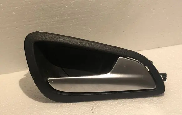 Ford Focus ST Front door interior handle AM51U22600BEW