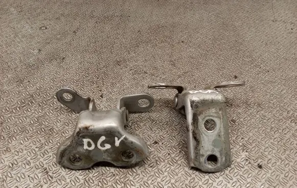 Lexus IS 220D-250-350 Rear door hinge set 