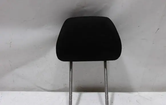Volkswagen Golf IV Front seat headrest VWG4