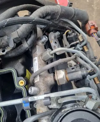Audi A4 S4 B7 8E 8H Fuel main line pipe 059130089AH