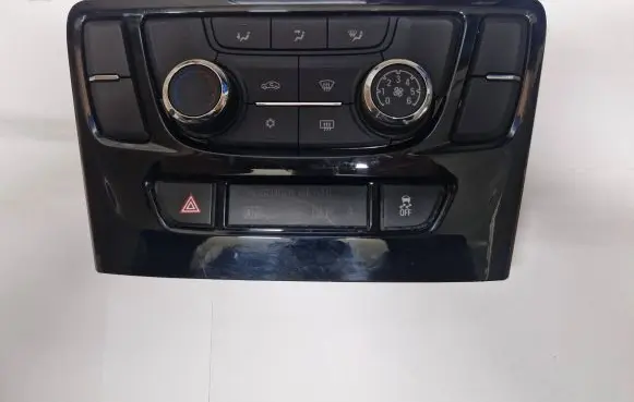 Buick Encore I Climate control unit 39081561 A2C1134980001