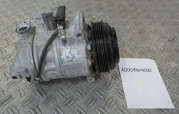 Mercedes-Benz C W205 Air conditioning (A/C) compressor (pump) A0008304500