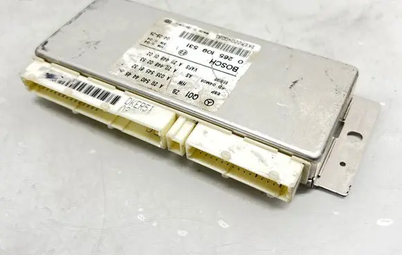 Mercedes-Benz E W211 ESP (stability system) control unit A2115404445 A2114480253 A0355456132