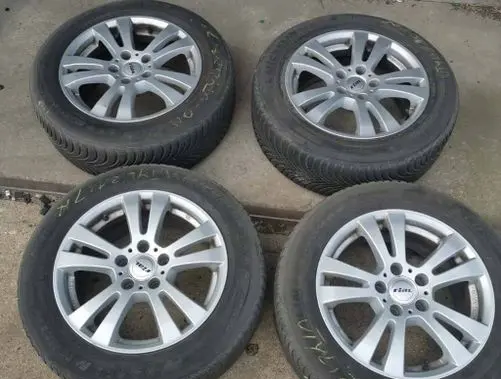 Mercedes-Benz C AMG W204 R16 alloy rim KBA47738