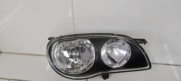 Toyota Corolla E110 Headlight/headlamp 12459