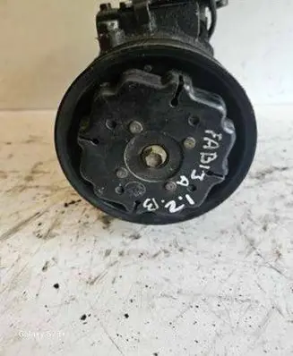 Skoda Fabia Mk1 (6Y) Air conditioning (A/C) compressor (pump) 6Q0820803G 4471803205 6SE012CD