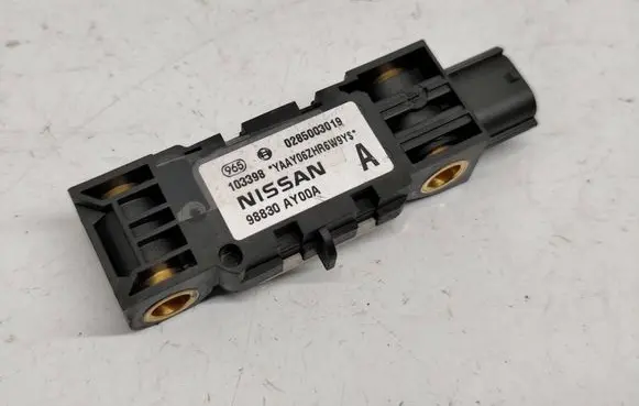 Nissan Micra Airbag deployment crash/impact sensor 0285003019 98830AY00A