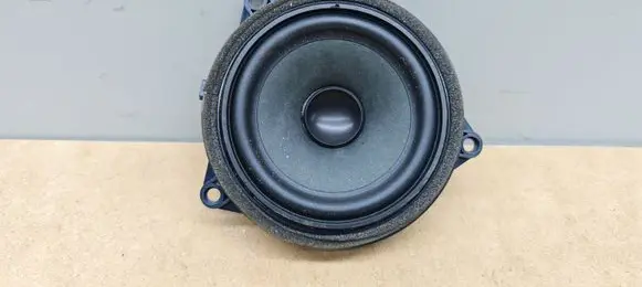 BMW 1 F20 F21 Front door speaker 9209183