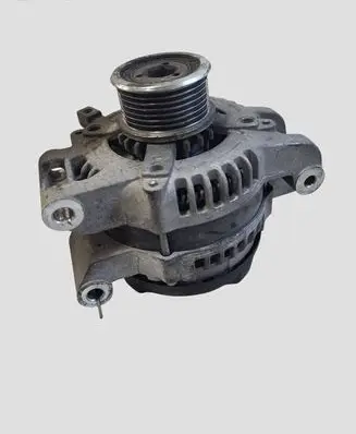 Toyota Avensis T270 Generator/alternator 270600G021 1042104592